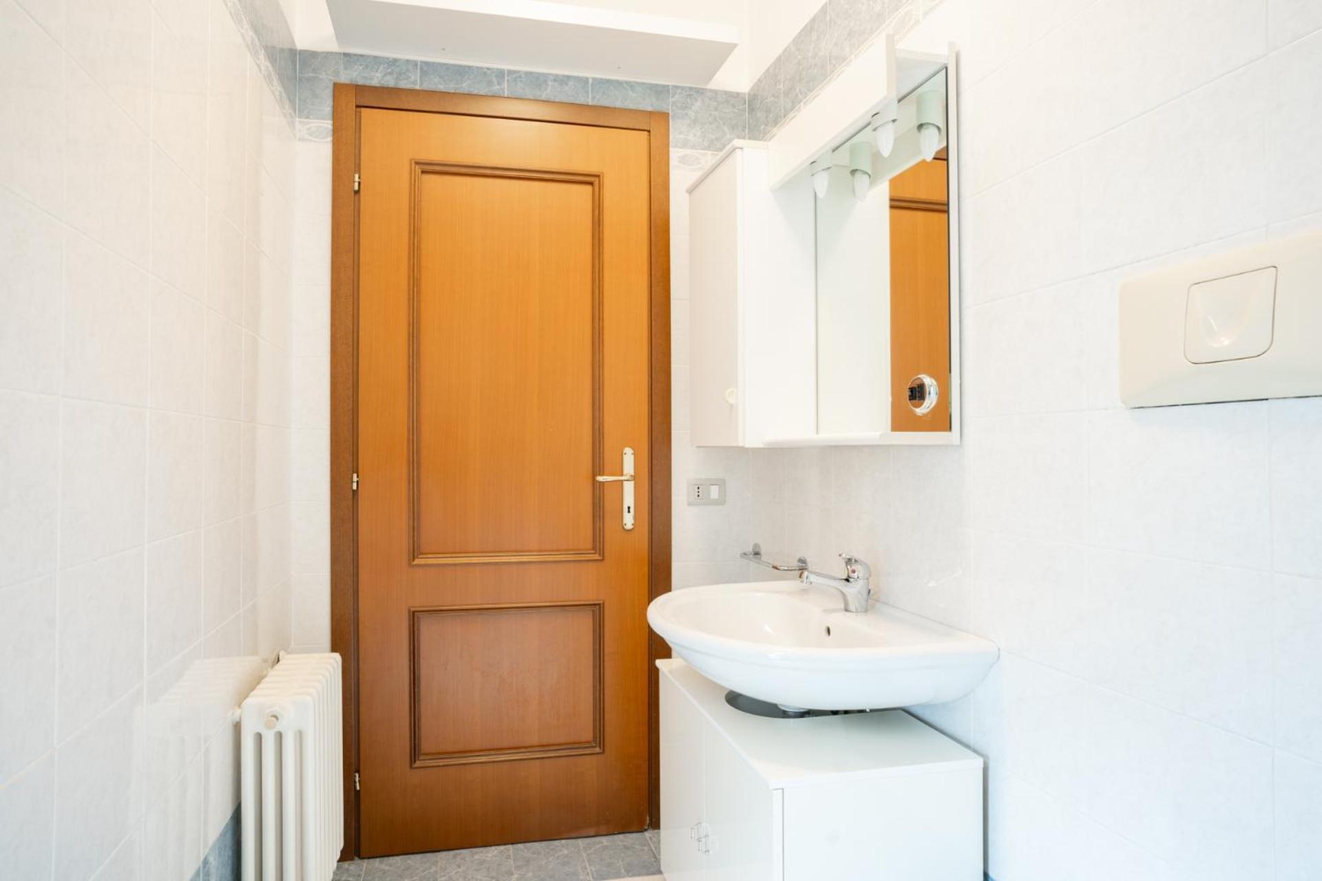Spacious Bright Apartment Near City Center And Como Lake With Air Conditioning Lecco Εξωτερικό φωτογραφία