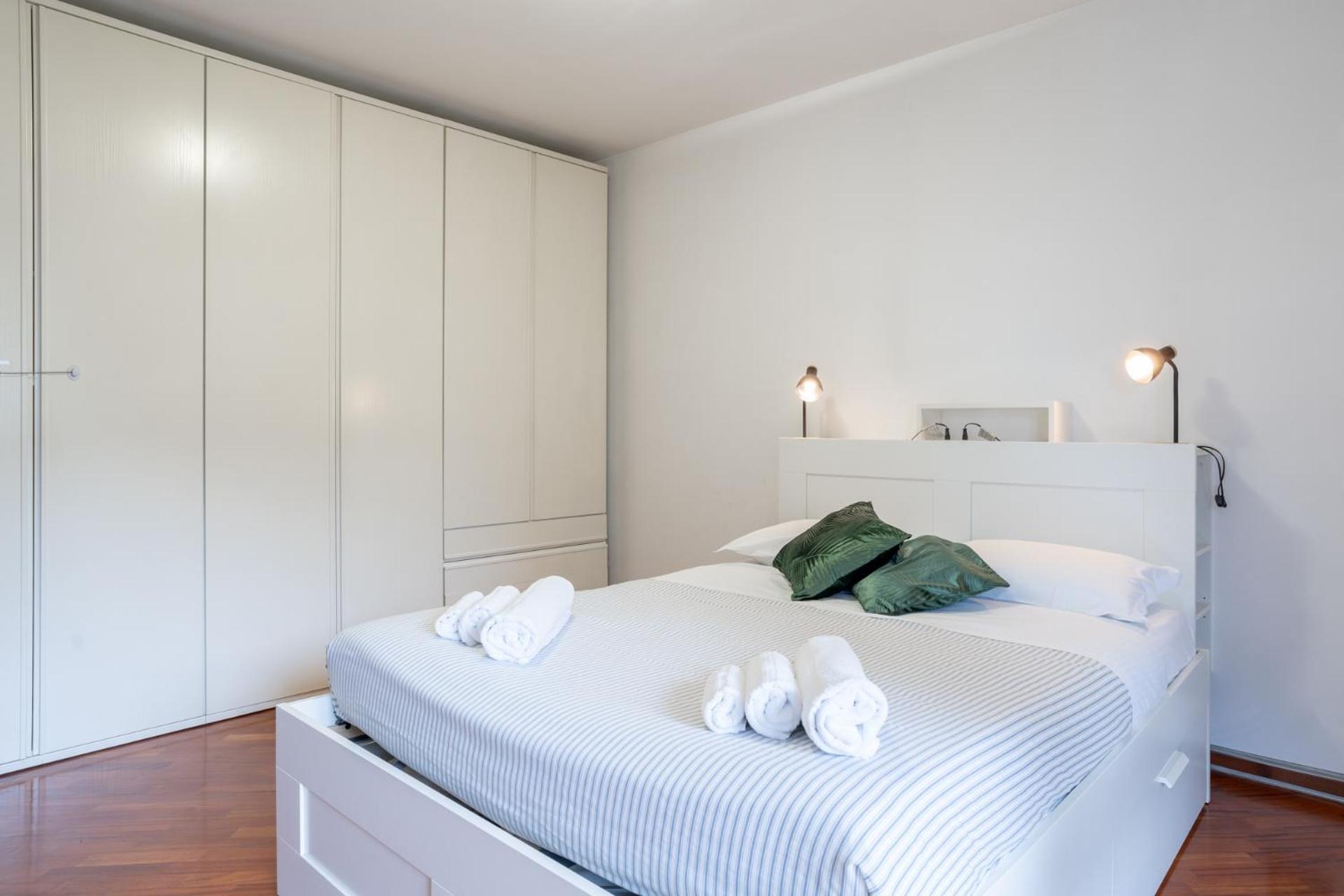 Spacious Bright Apartment Near City Center And Como Lake With Air Conditioning Lecco Εξωτερικό φωτογραφία