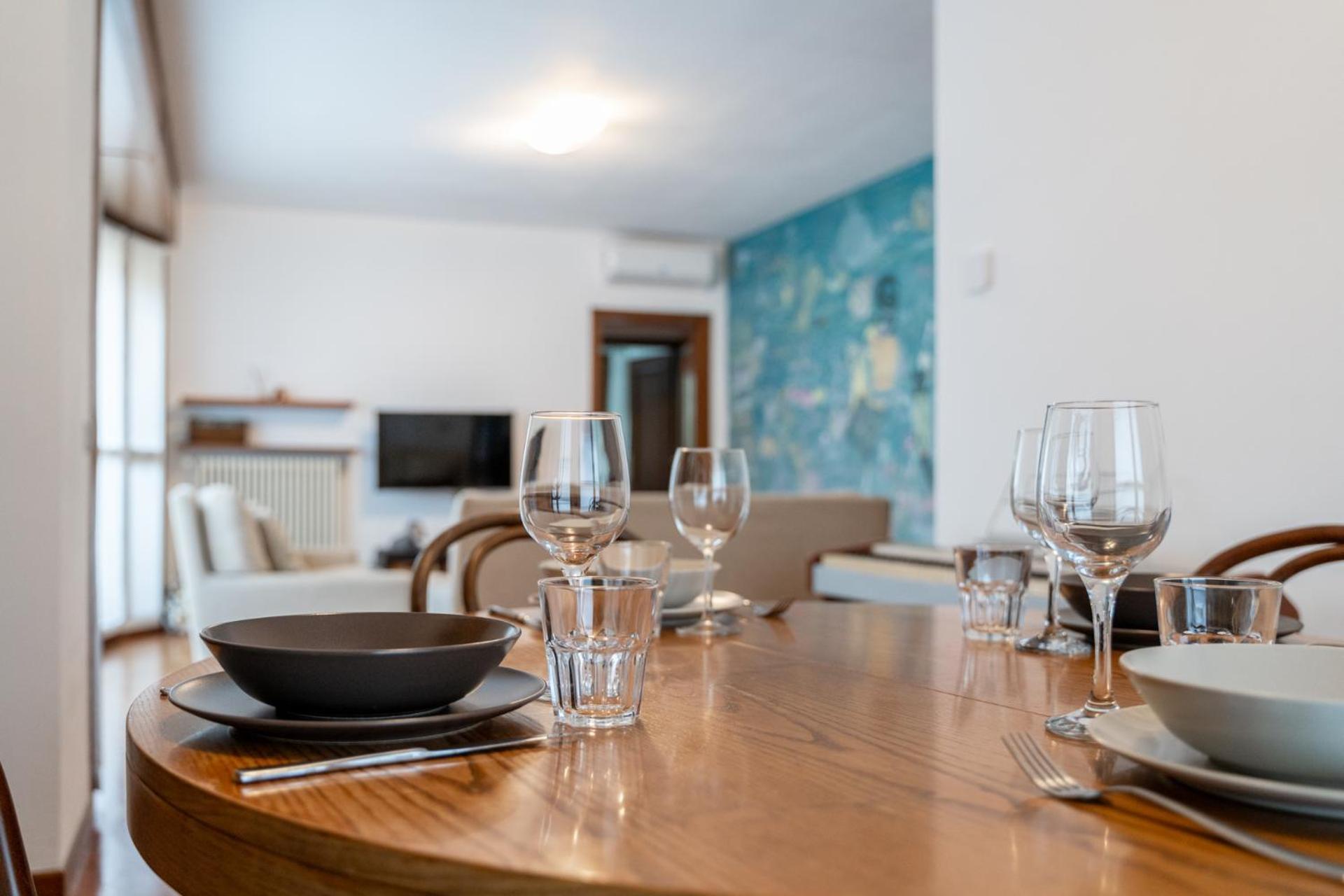 Spacious Bright Apartment Near City Center And Como Lake With Air Conditioning Lecco Εξωτερικό φωτογραφία