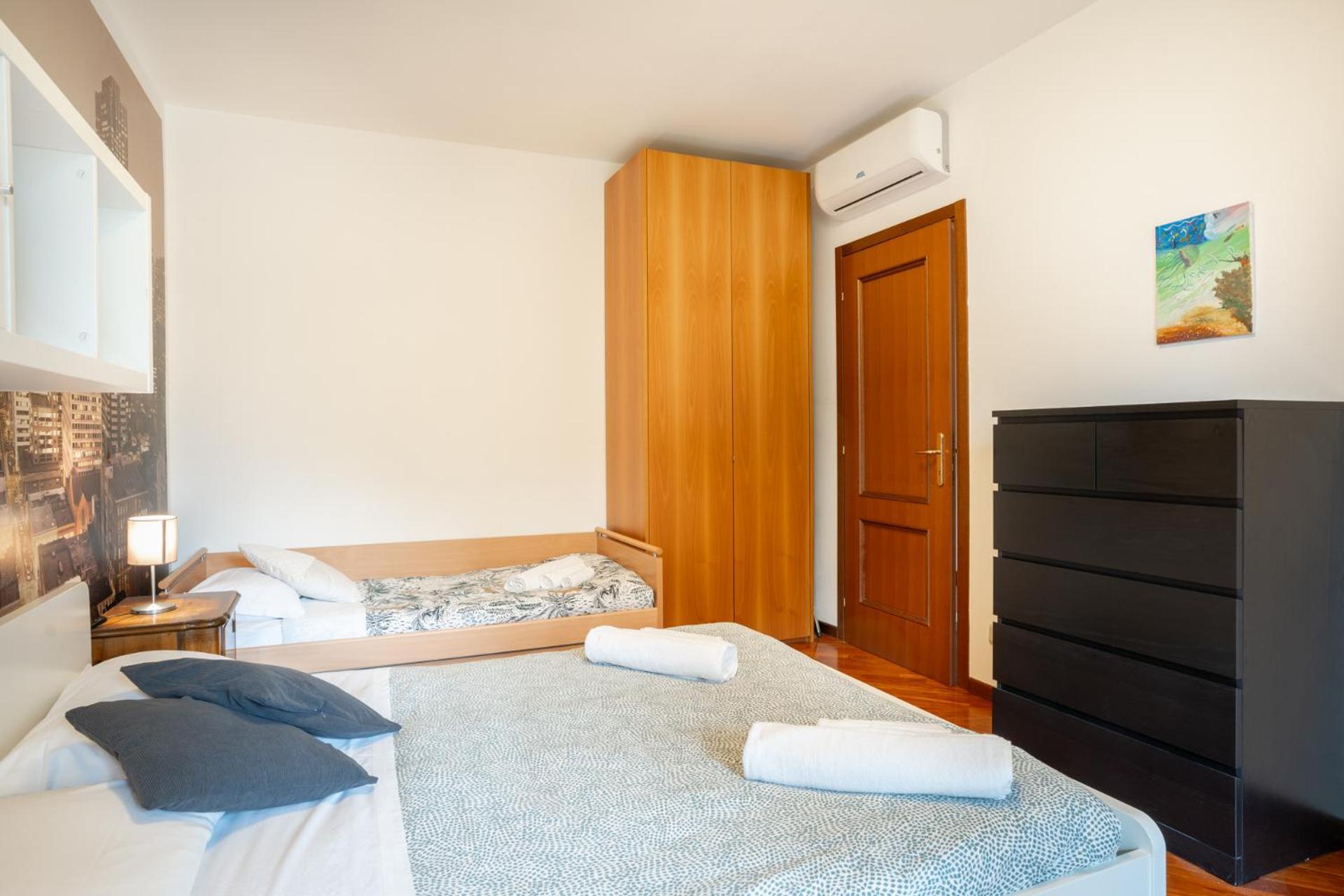 Spacious Bright Apartment Near City Center And Como Lake With Air Conditioning Lecco Εξωτερικό φωτογραφία